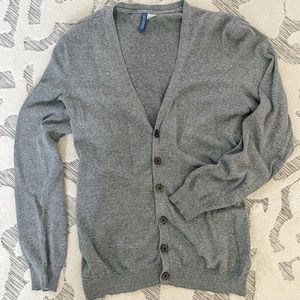 Men’s Gray Cardigan